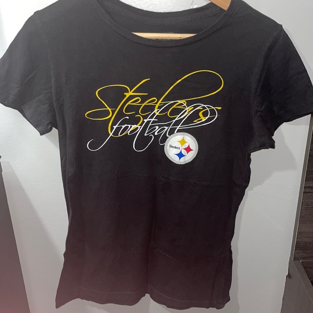 Women’s Steelers Shirt
